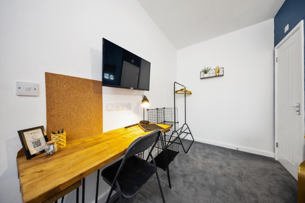 City Centre Inspire: 7-Bedroom Ensuite Haven Coventry Exterior photo